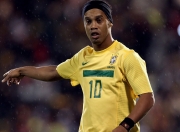 开云平台-又赢了！纳达尔蒙特卡洛力克温网冠军，36岁关键制胜，全场泪目