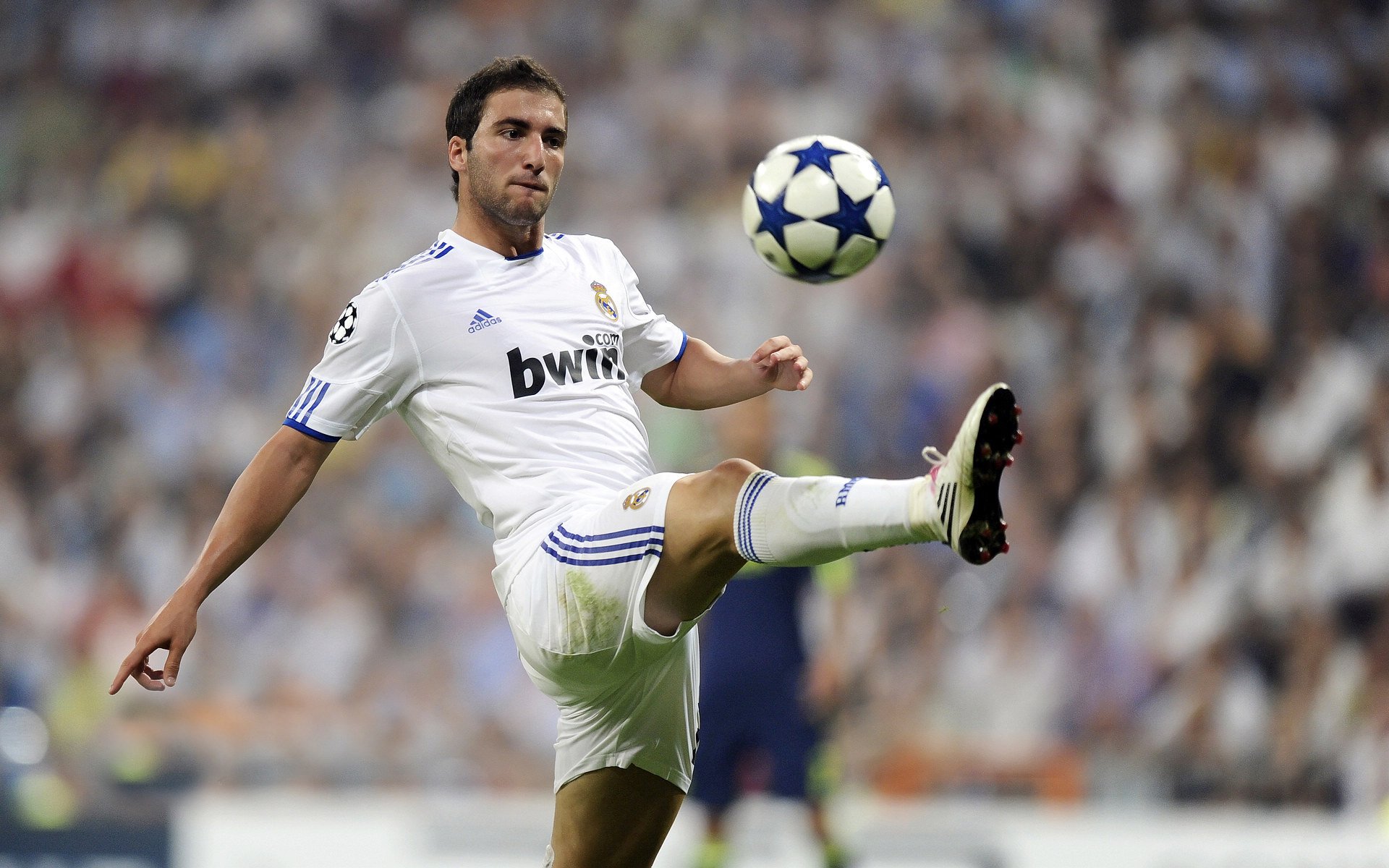 世界杯史诗之战!阿根廷3-2力克荷兰,努涅斯梅开二度仍饮恨,梅西接班人封神
